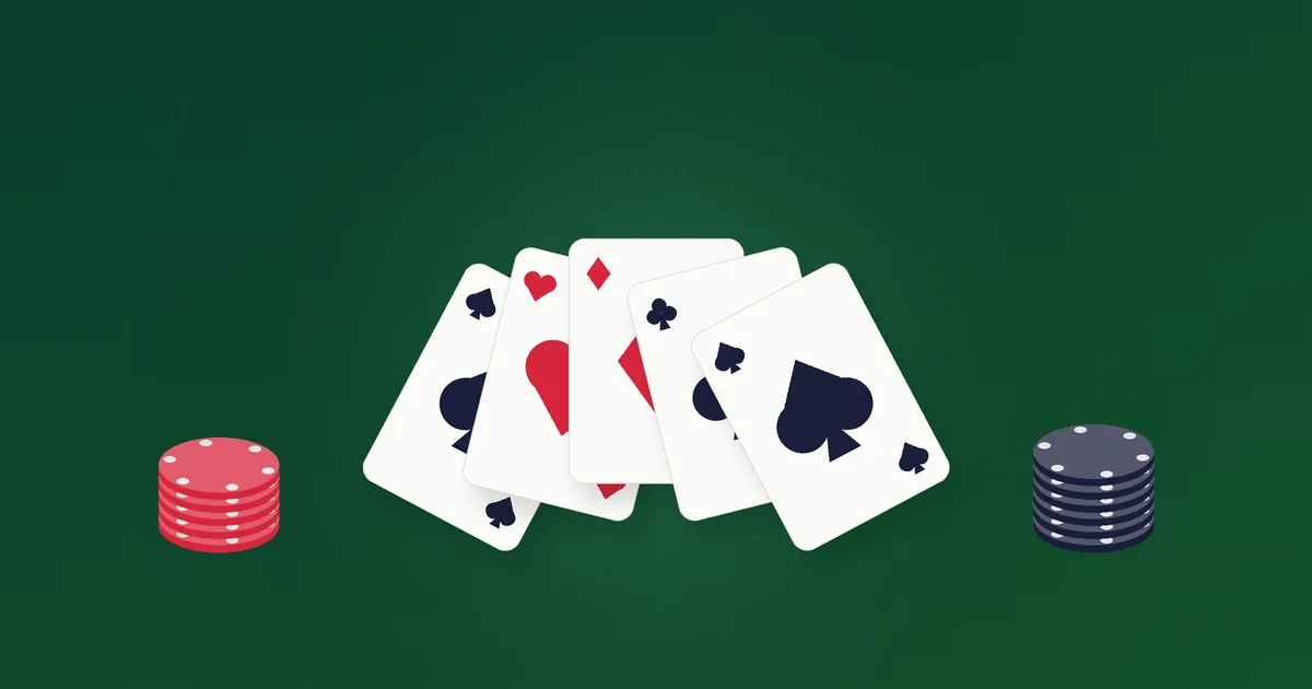Illustration af en vifte med fem spillekort i alle fire kulører og pokerjetoner